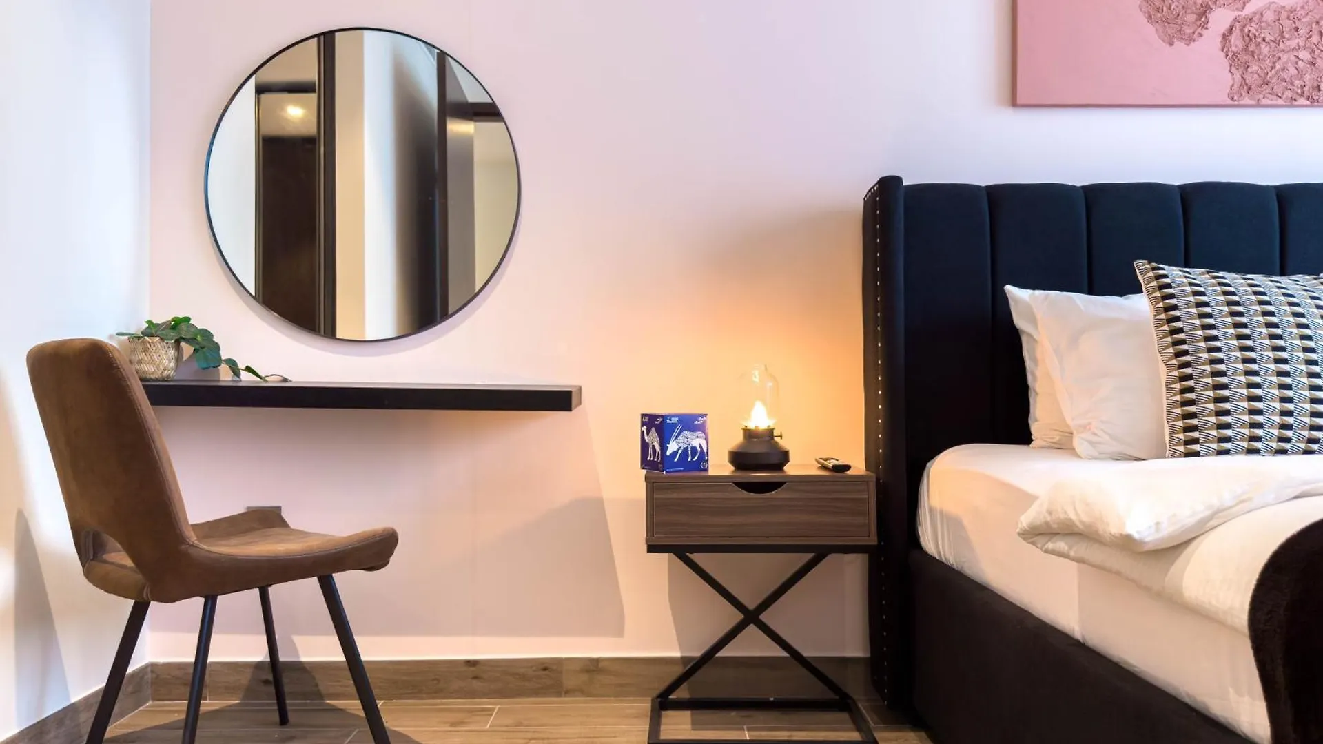 Naseem - Stylish 1Br Hotel Apartment Overlooking The Marina Dubai